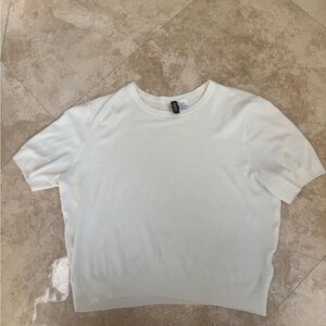 H&M Divided White Short Sleeve Fine-Knit Sweater